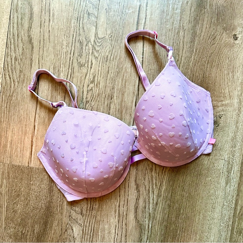 Victoria’s Secret Sexy Tee I Heart You Push-Up Bra